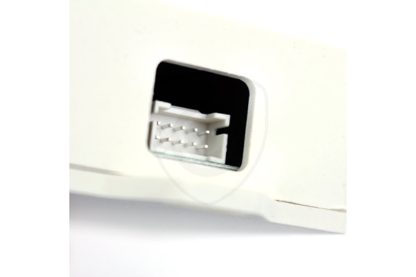 Adaptér na pripojenie cúvacej kamery pre rádiá VW / Škoda / Seat - RNS/RCD Adaptér na pripojenie cúvacej kamery pre rádiá VW / Škoda / Seat - RNS/RCD
