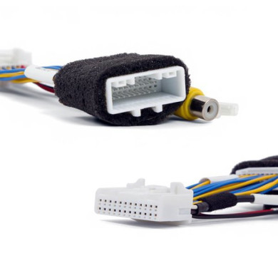 Adaptér na pripojenie cúvacej kamery k monitoru Toyota Touch 2 / Entune / Link - 24-Pin Adaptér na pripojenie cúvacej kamery k monitoru Toyota Touch 2 / Entune / Link - 24-Pin