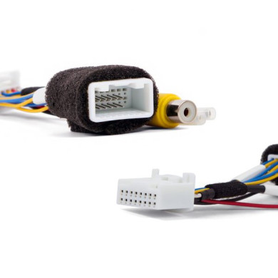 Adaptér na pripojenie cúvacej kamery k monitoru Toyota a Subaru Adaptér na pripojenie cúvacej kamery k monitoru Toyota a Subaru