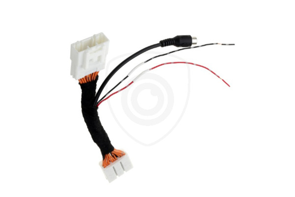 Adaptér k cúvacej kamere pre Mazda 3 Hatchback 2013 - 2018 Adaptér k cúvacej kamere pre Mazda 3 Hatchback 2013 - 2018