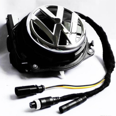 Volkswagen cúvacia kamera v logu kufra