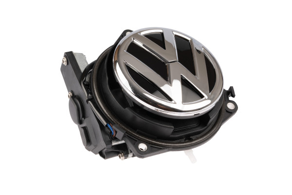 Cúvacia kamera v logu VW – výklopná kamera pre Volkswagen