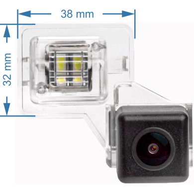 Suzuki cúvacia kamera - model 4