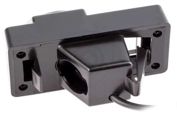 Cúvacia kamera Toyota Land Cruiser 100, 120 a 200 Cúvacia kamera Toyota Land Cruiser 100, Land Cruiser 120, Land Cruiser 200 s kvalitnou optikou a dynamickými čiarami