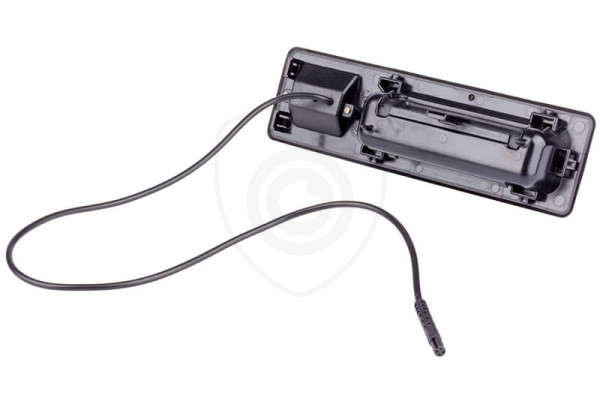Cúvacia kamera pre BMW 2, 3, 4, 5, X1, X3, X4, X5, X6 Cúvacia kamera v rukoväti BMW rad 5 (F10, F11), X3 (F25, F30), 2006, 2007, 2008, 2009, 2010, 2011, 2012, 2013, 2014, 2015, 2016, 2017, 2018, 2019